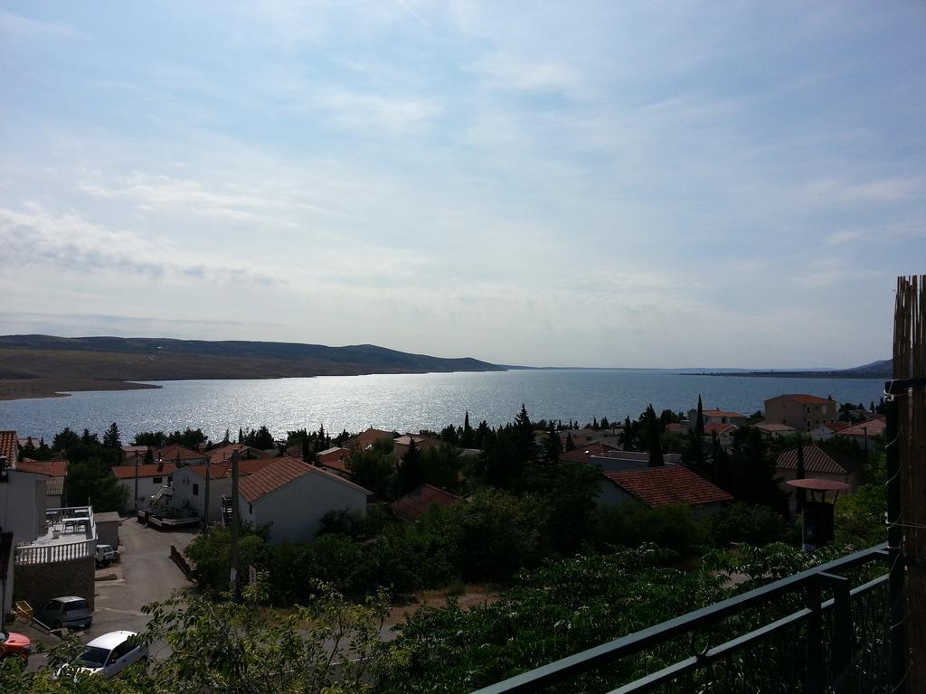 Inn Gostionica Rovanjska Buitenkant foto